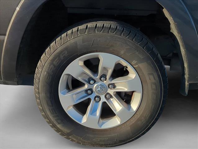 Used 2020 RAM 1500 Laramie image 5