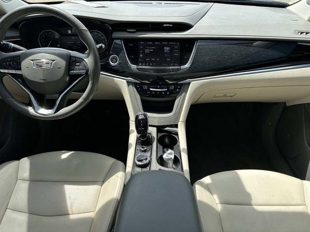 Certified 2023 Cadillac XT6 Premium Luxury AWD/4WD image 14