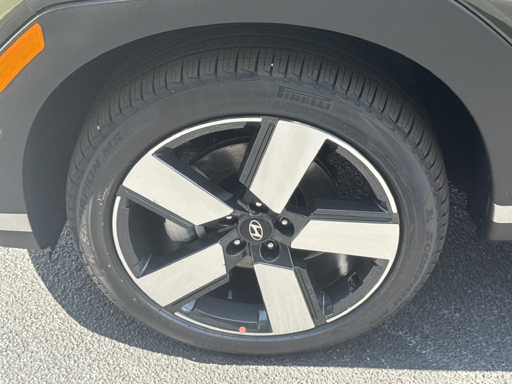 New 2026 Hyundai Santa Fe Limited FWD image 11