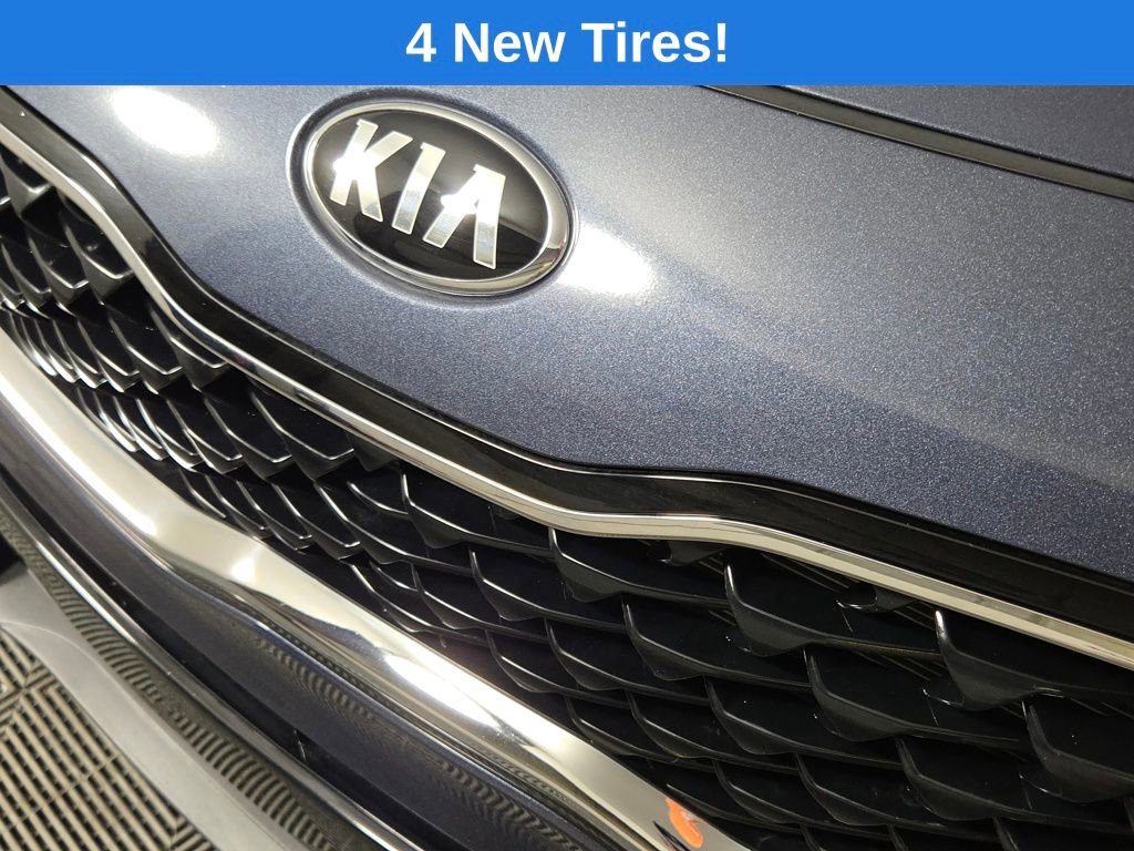 Used 2022 Kia Sportage LX image 8