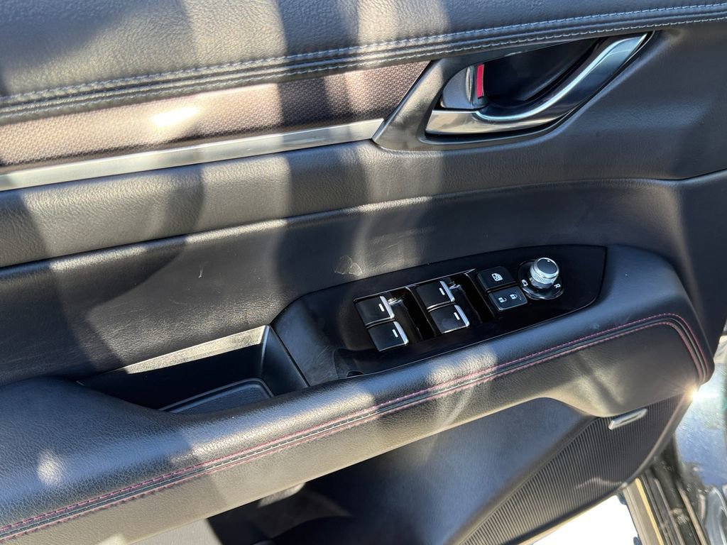 Used 2022 MAZDA CX-5 AWD 2.5 Turbo image 11