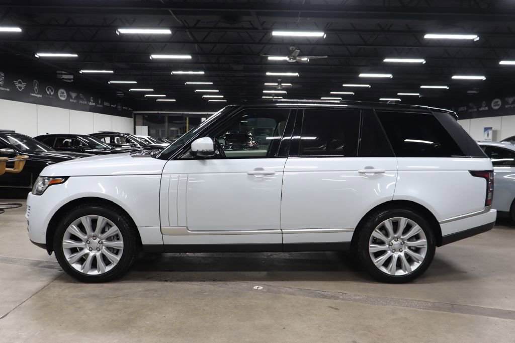 Used 2016 Land Rover Range Rover Supercharged image 2