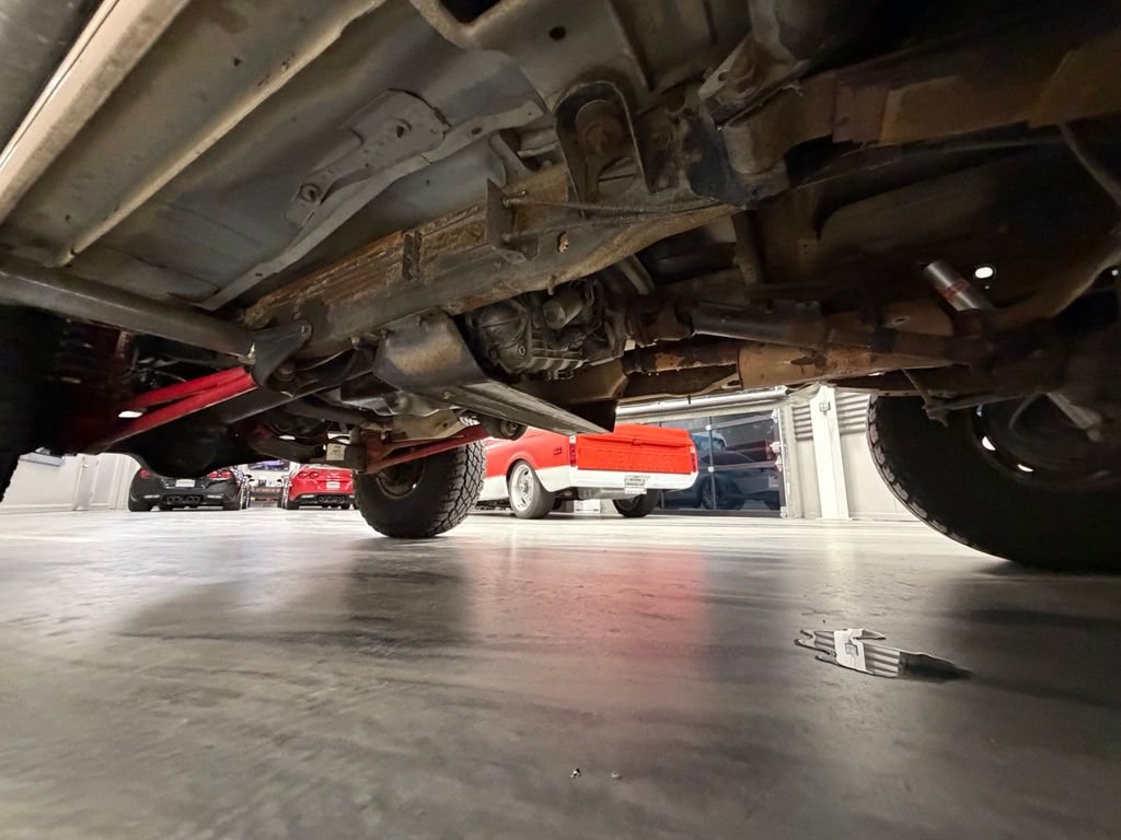 Used 1993 Ford Bronco Eddie Bauer AWD/4WD image 27