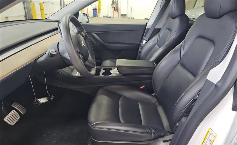 Used 2021 Tesla Model Y Performance image 6
