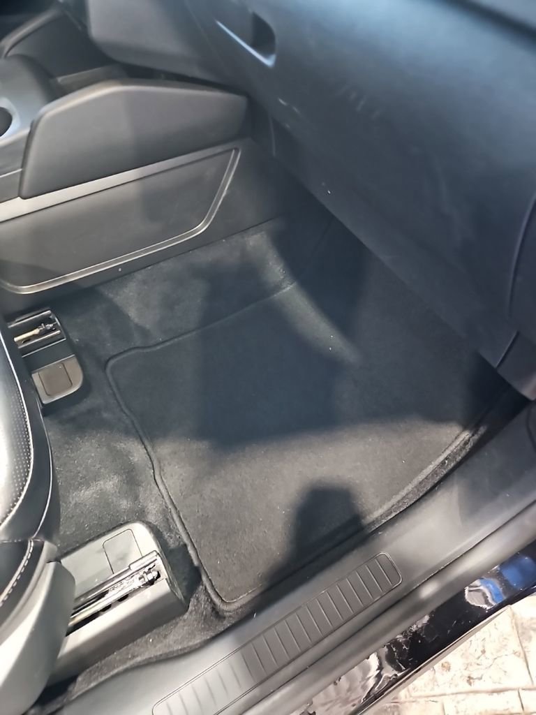 Used 2025 Ford Escape Platinum image 14