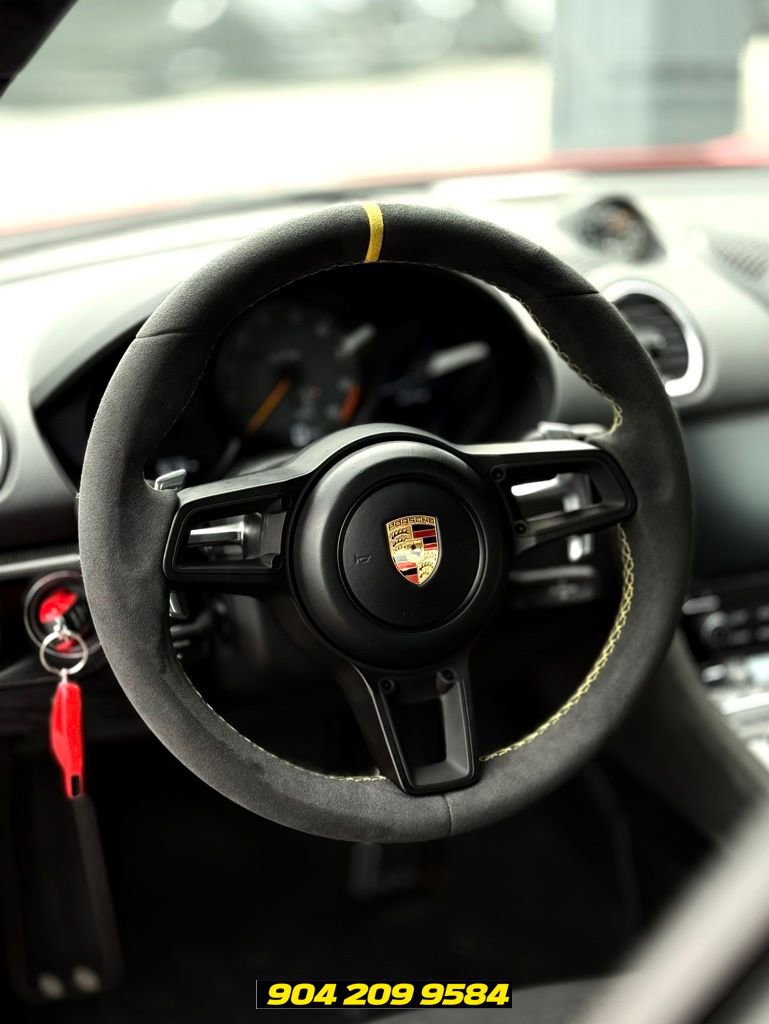 Used 2021 Porsche 718 Cayman GT4 RWD image 23