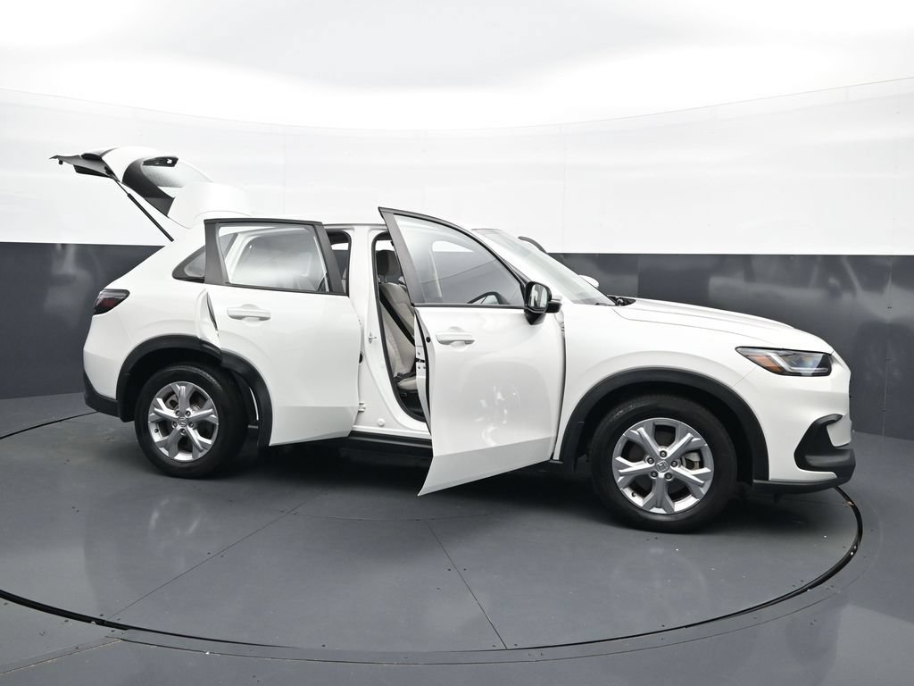 Used 2024 Honda HR-V LX image 51