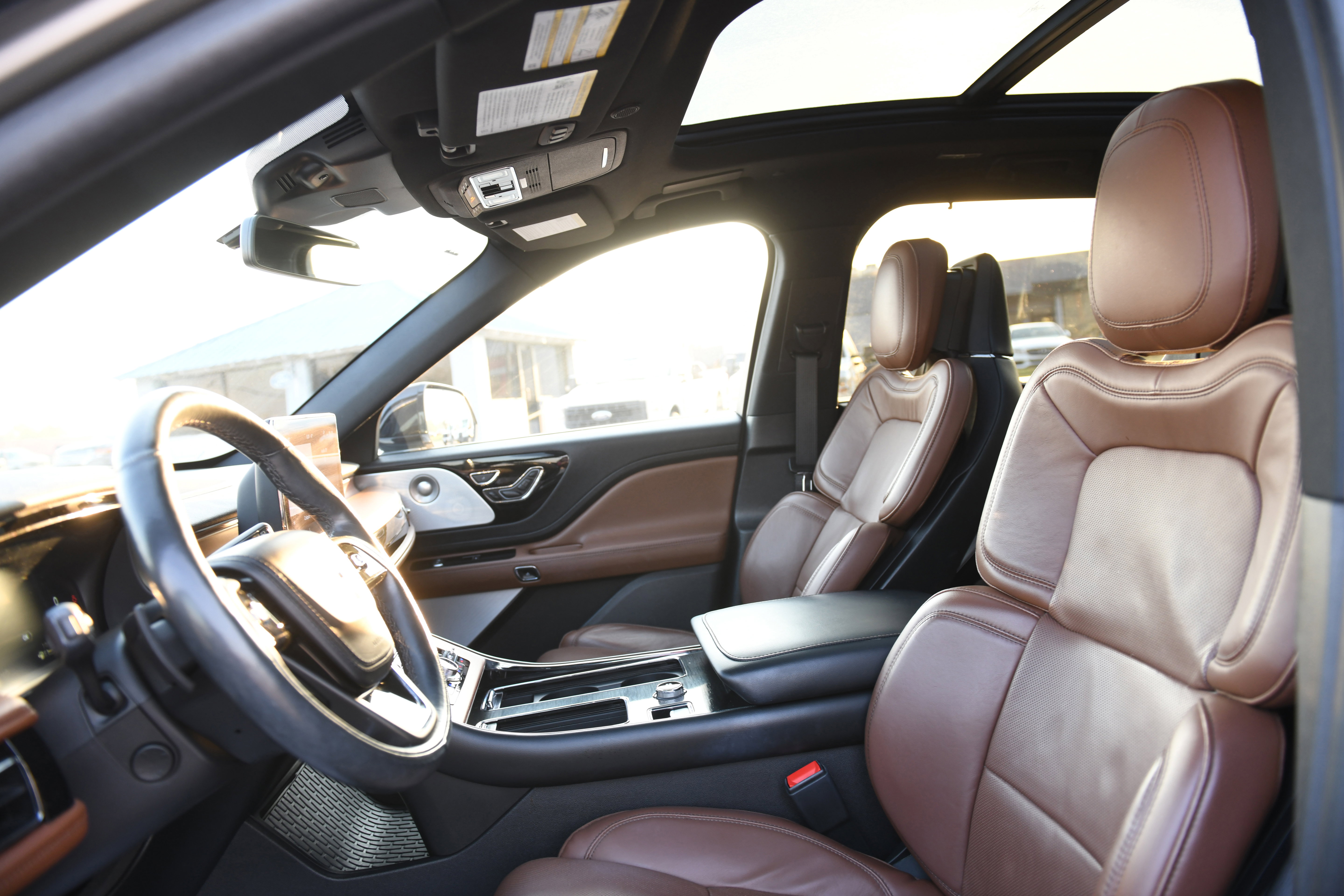 Used 2023 Lincoln Aviator Reserve w/ Equipment Group 201A image 22