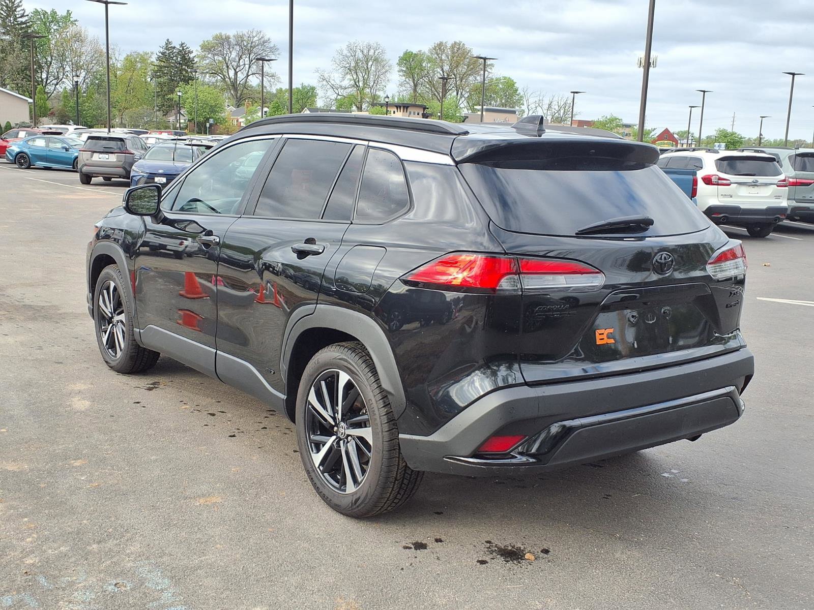 Used 2023 Toyota Corolla Cross XSE w/ Convenience Package AWD/4WD image 28
