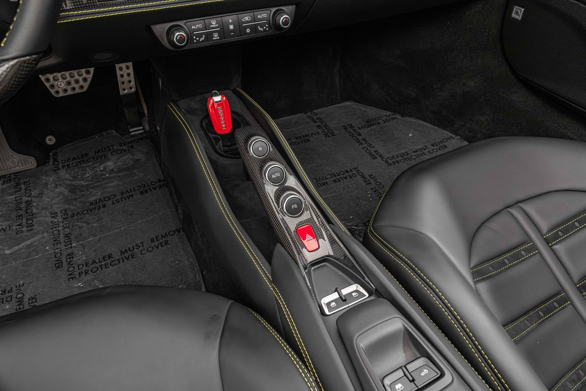 Certified 2022 Ferrari F8 Tributo RWD image 6