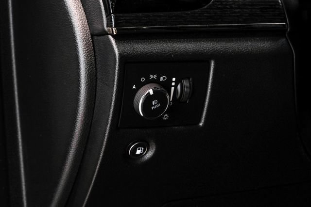 Used 2020 Jeep Grand Cherokee High Altitude AWD/4WD image 28
