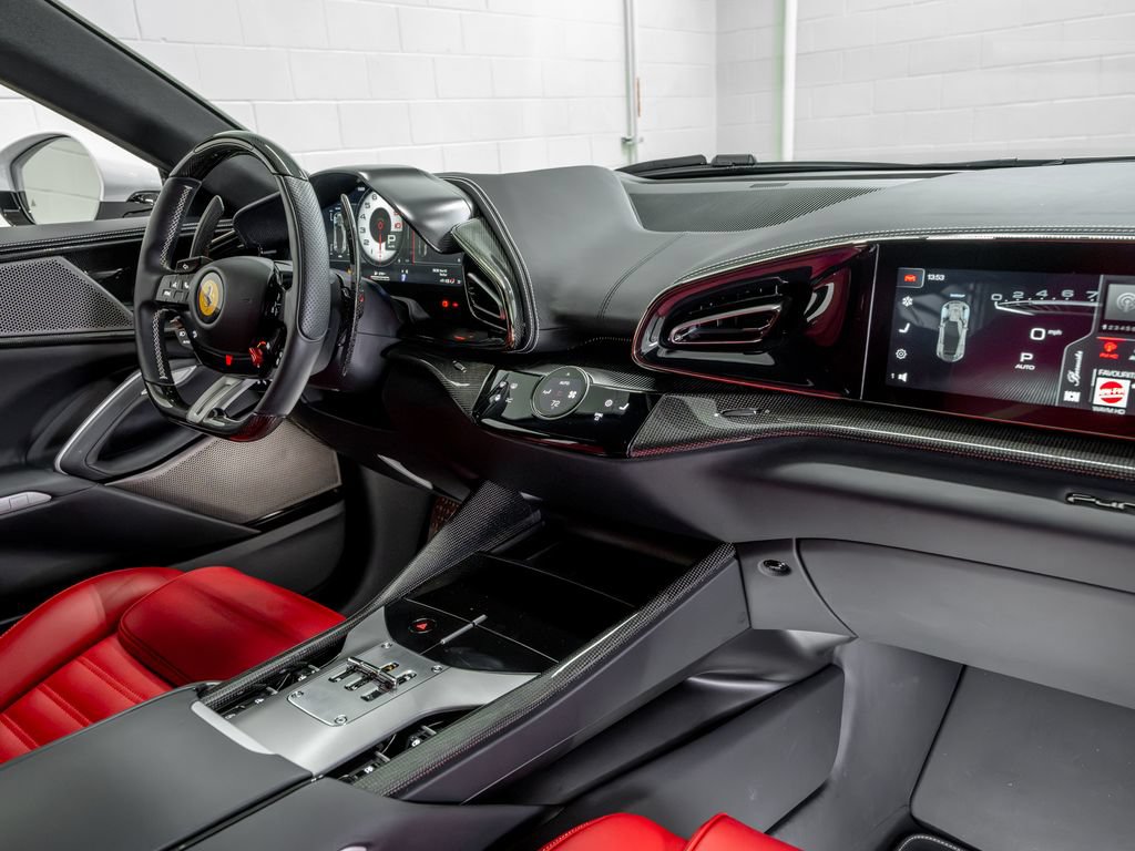 Certified 2025 Ferrari Purosangue AWD/4WD image 31