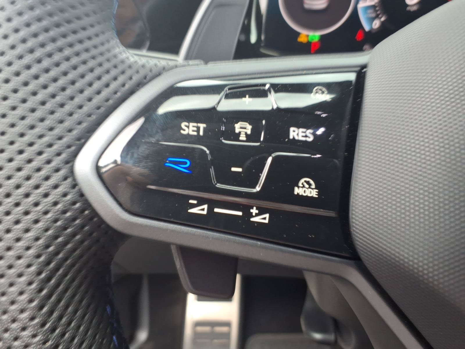 New 2026 Volkswagen Golf w/ Euro Style Package AWD/4WD image 13