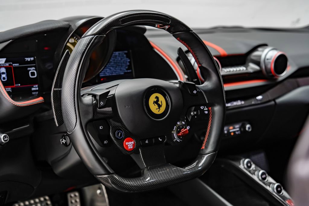 Used 2019 Ferrari 812 Superfast RWD image 19