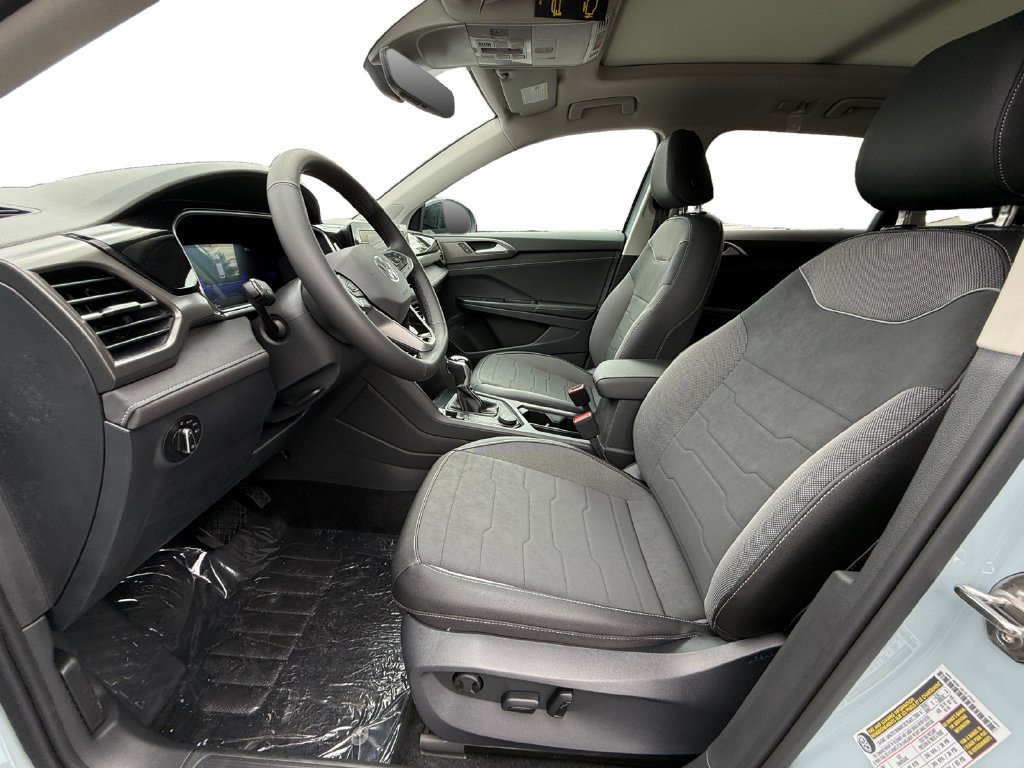 New 2027 Volkswagen Taos SE AWD/4WD image 9
