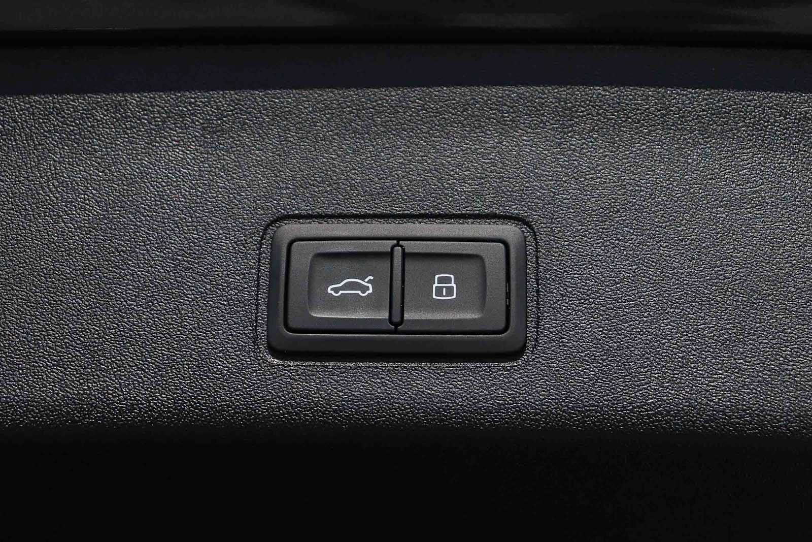 New 2026 Audi Q3 quattro 2.0T image 35