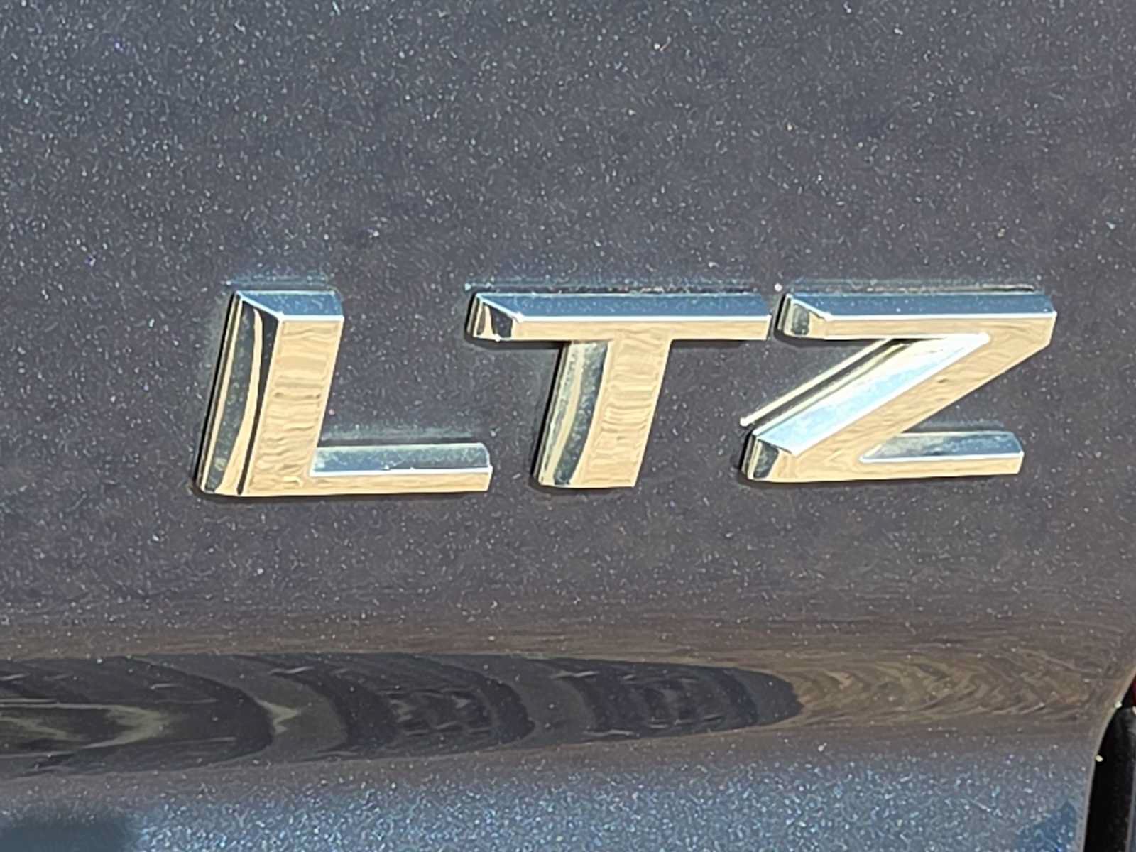 Used 2021 Chevrolet Silverado 1500 LTZ w/ LTZ Premium Texas Edition AWD/4WD image 11