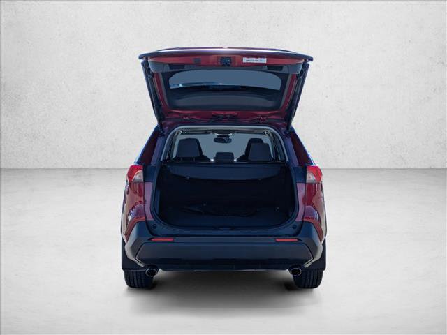 Used 2022 Toyota RAV4 XLE image 6