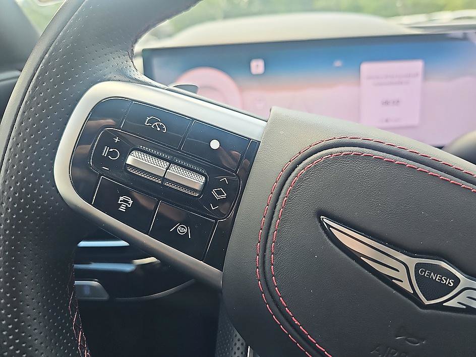 Used 2025 Genesis G80 3.5T Sport Prestige AWD/4WD image 24