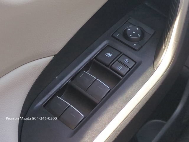 Used 2025 Toyota RAV4 XLE w/ Convenience Package AWD/4WD image 26