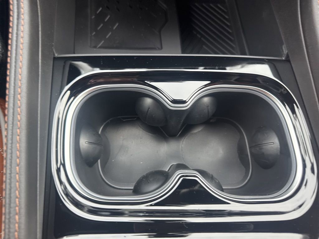 New 2026 Chrysler Pacifica Pinnacle image 29