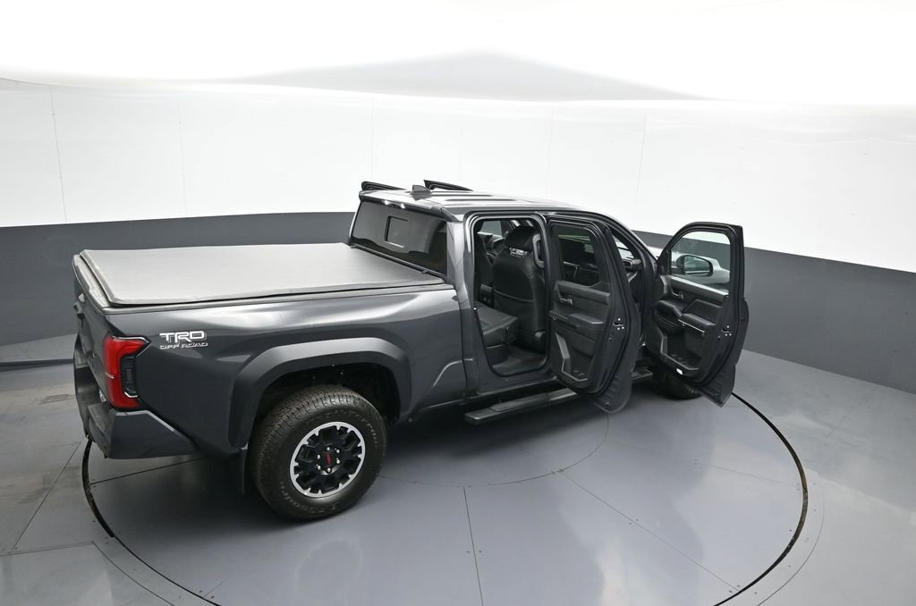 Certified 2024 Toyota Tacoma TRD Off-Road AWD/4WD image 44