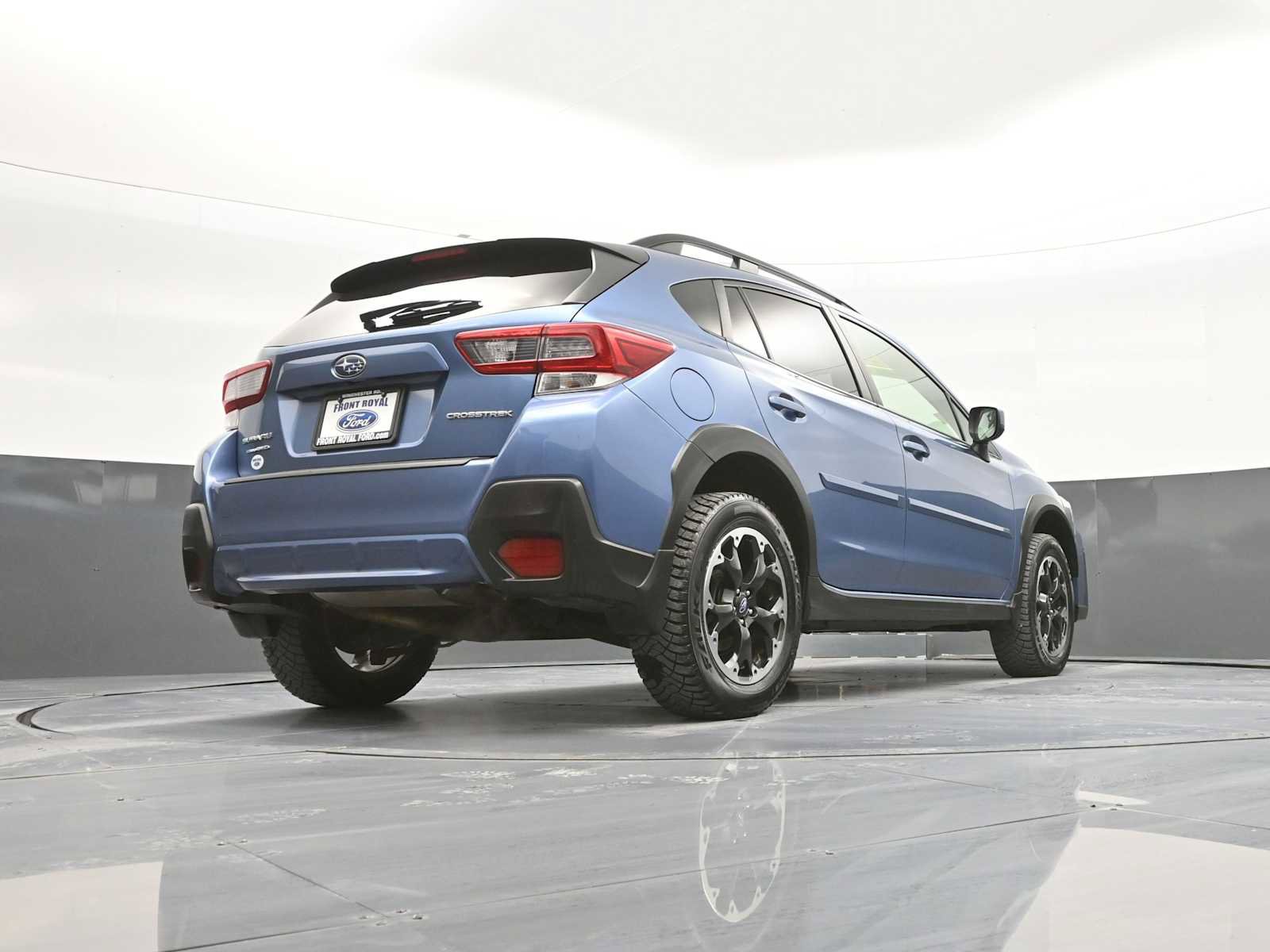 Used 2021 Subaru Crosstrek 2.0i Premium w/ Moonroof Package image 37