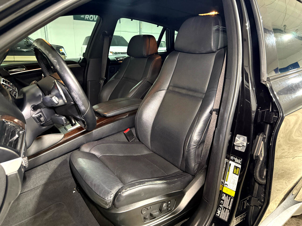 Used 2013 BMW X6 xDrive50i image 10