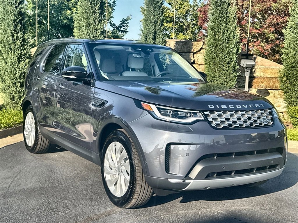 New 2026 Land Rover Discovery S image 6
