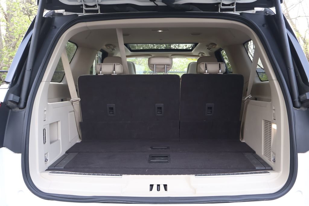 Used 2021 Lincoln Navigator L Reserve w/ Luxury Package image 55