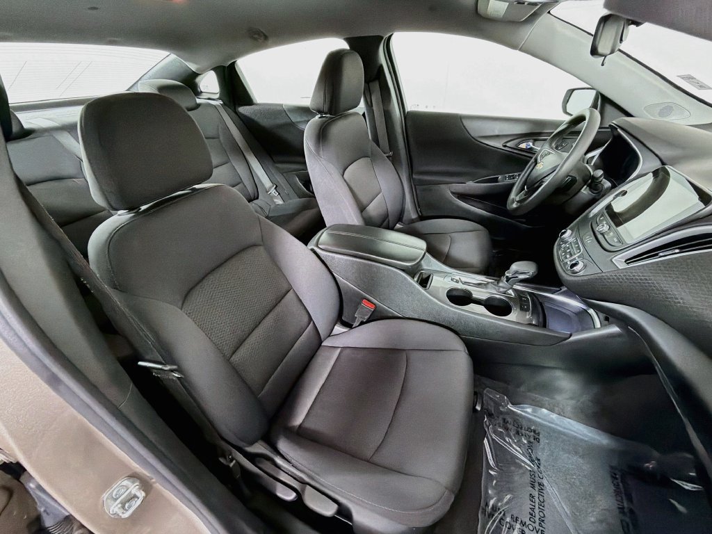 Used 2024 Chevrolet Malibu LT FWD image 26