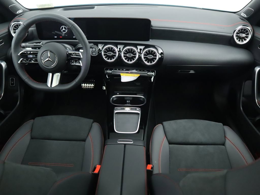 New 2026 Mercedes-Benz CLA 250 4MATIC image 14