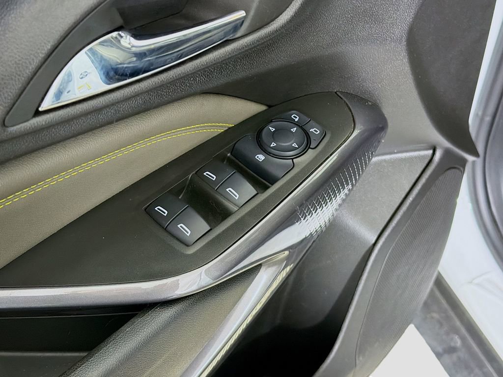 Used 2025 Chevrolet Trax ACTIV w/ Driver Confidence Package image 20