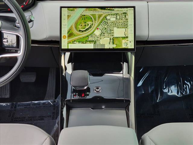 Used 2025 Land Rover Range Rover Sport AWD/4WD image 14