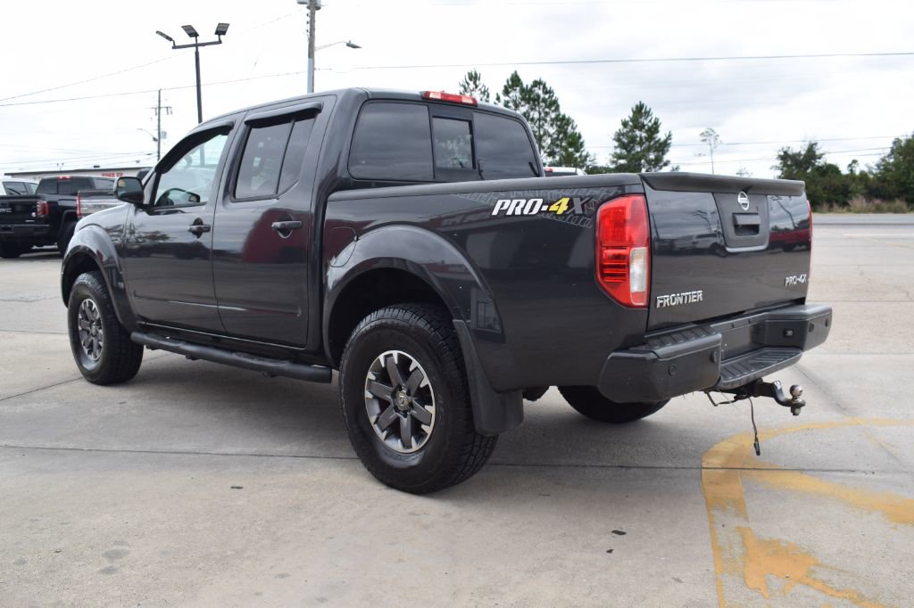 Used 2015 Nissan Frontier PRO-4X image 4