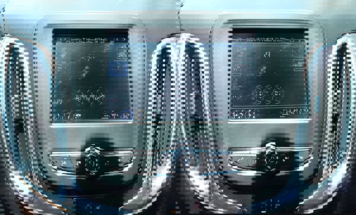 Used 2022 Chevrolet Equinox LT image 48