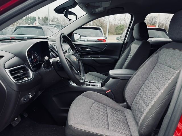 Used 2024 Chevrolet Equinox LT image 17