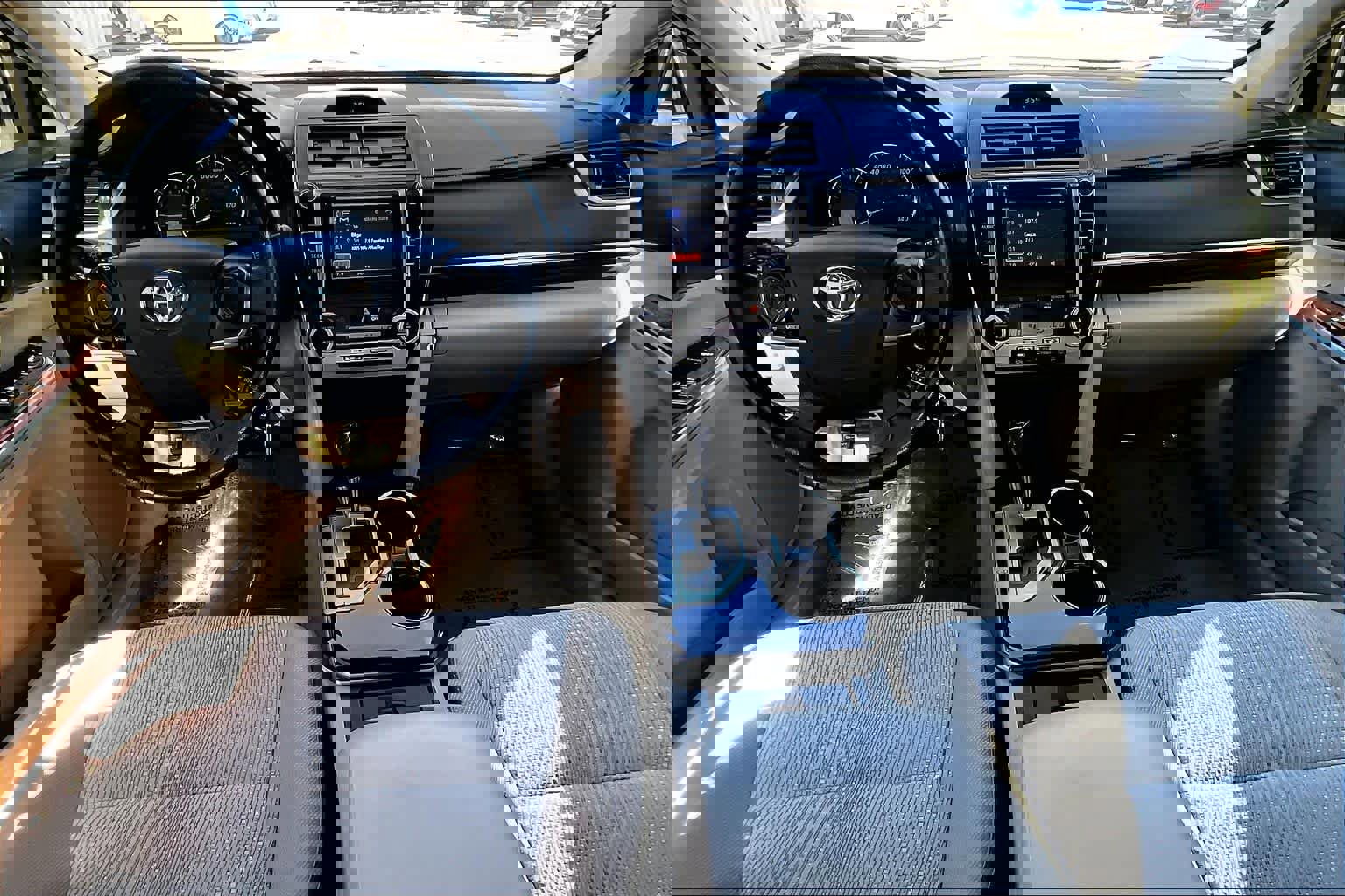 Used 2012 Toyota Camry XLE image 15