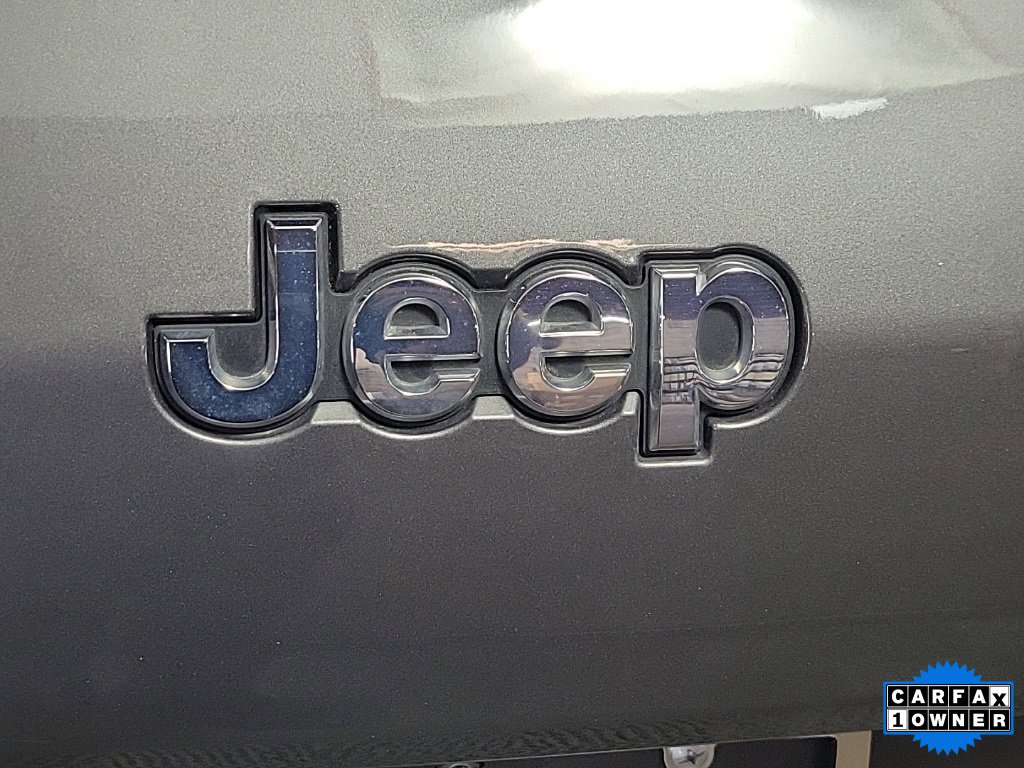 Used 2022 Jeep Grand Cherokee L Laredo w/ Luxury Tech Group I image 8