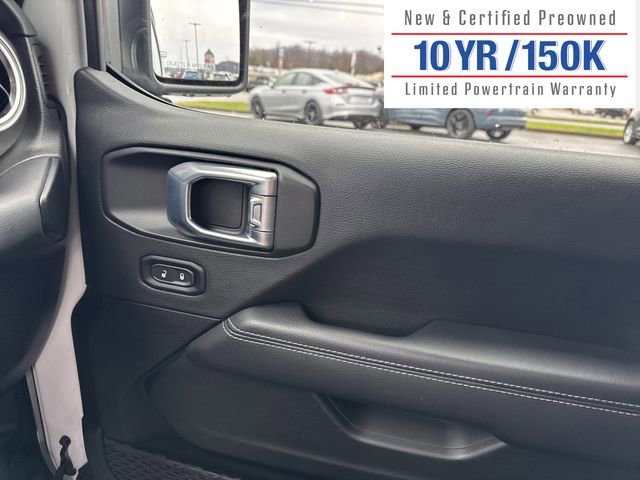 Used 2022 Jeep Wrangler Unlimited Sahara w/ Cold Weather Group image 24