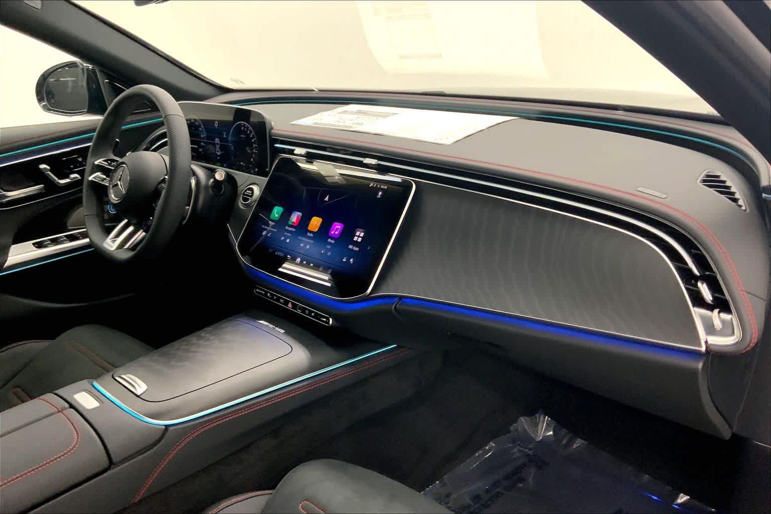 New 2026 Mercedes-Benz E 53 AMG e 4MATIC Sedan image 12