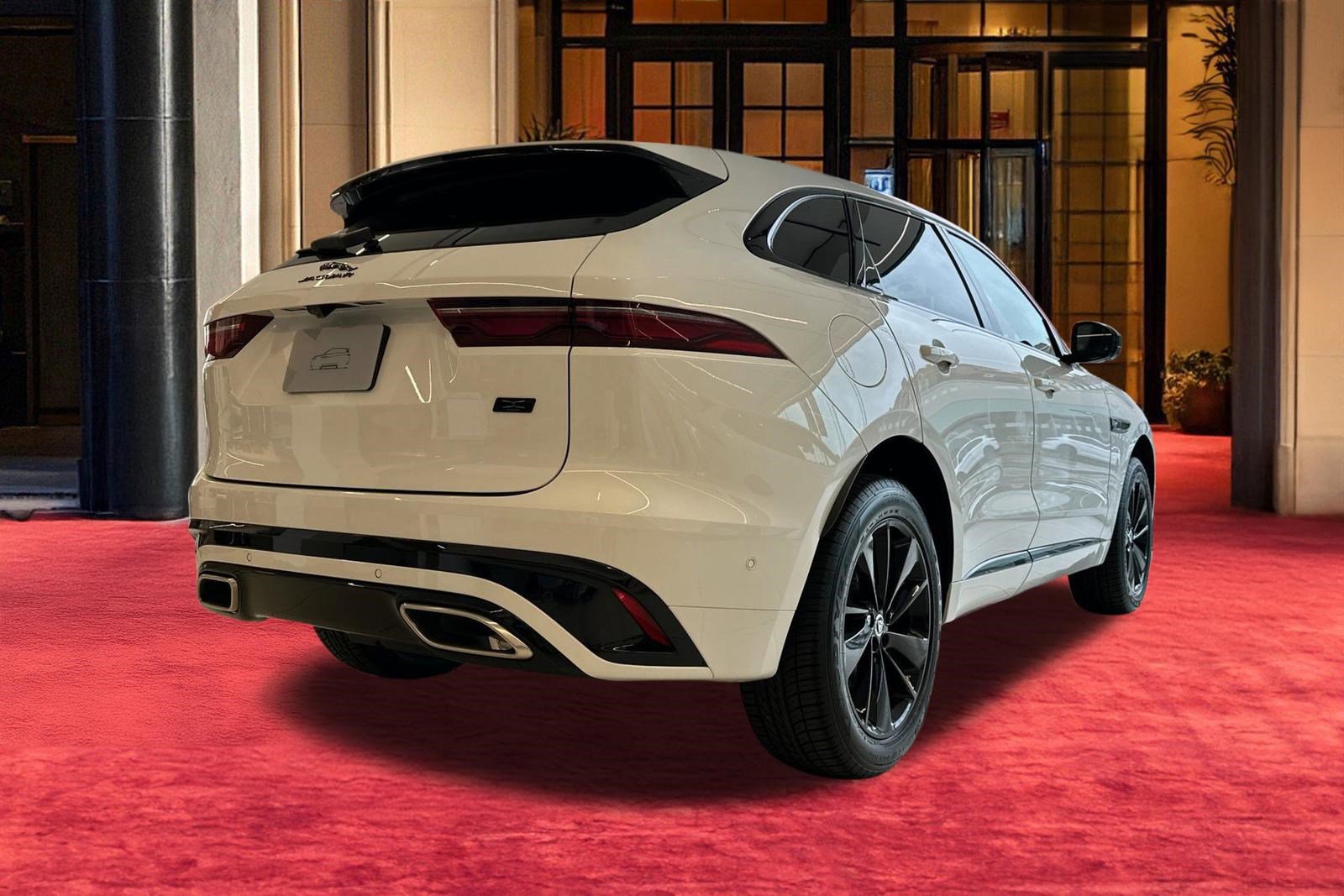 New 2026 Jaguar F-PACE R-Dynamic S image 9