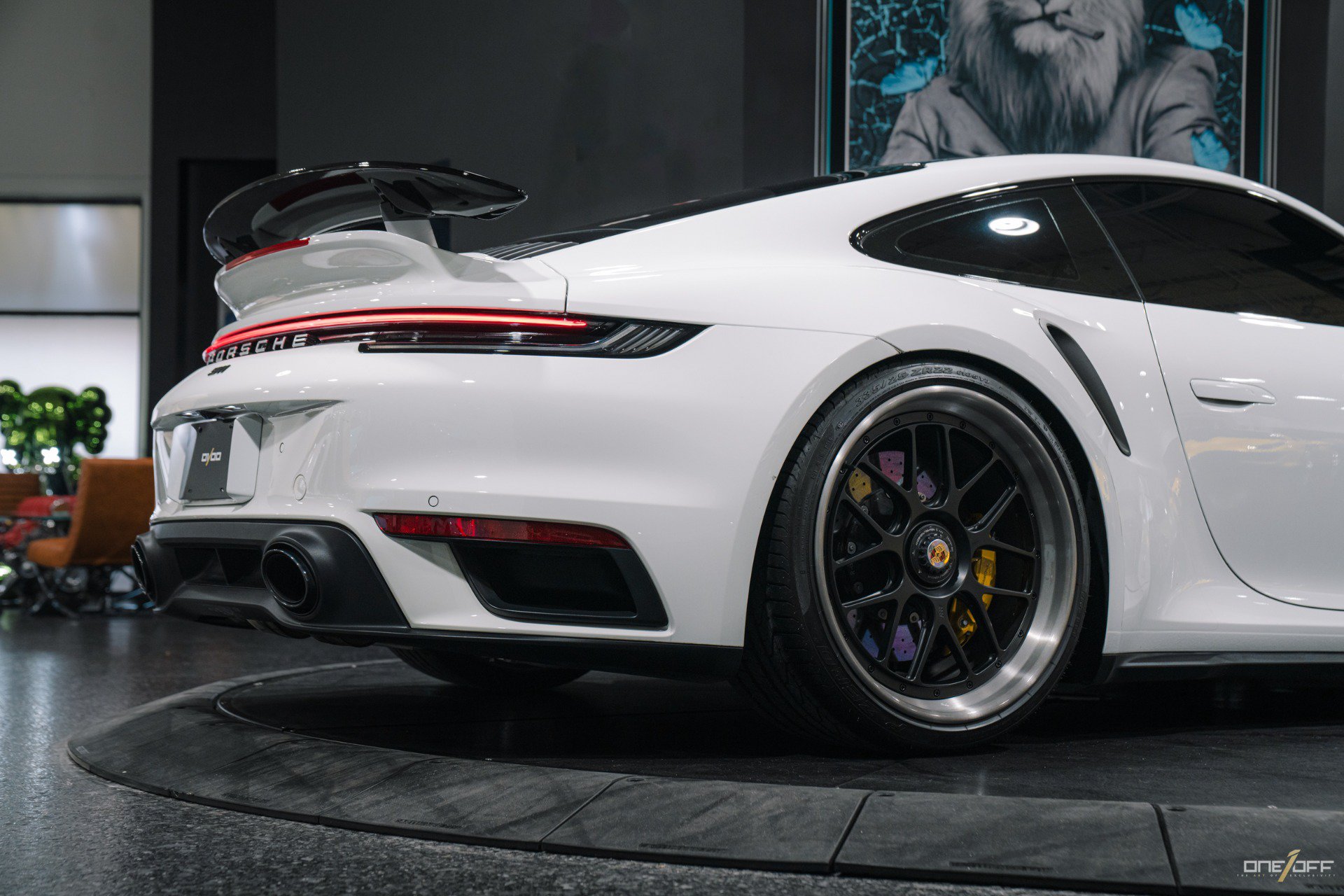 Used 2022 Porsche 911 Turbo S AWD/4WD image 4