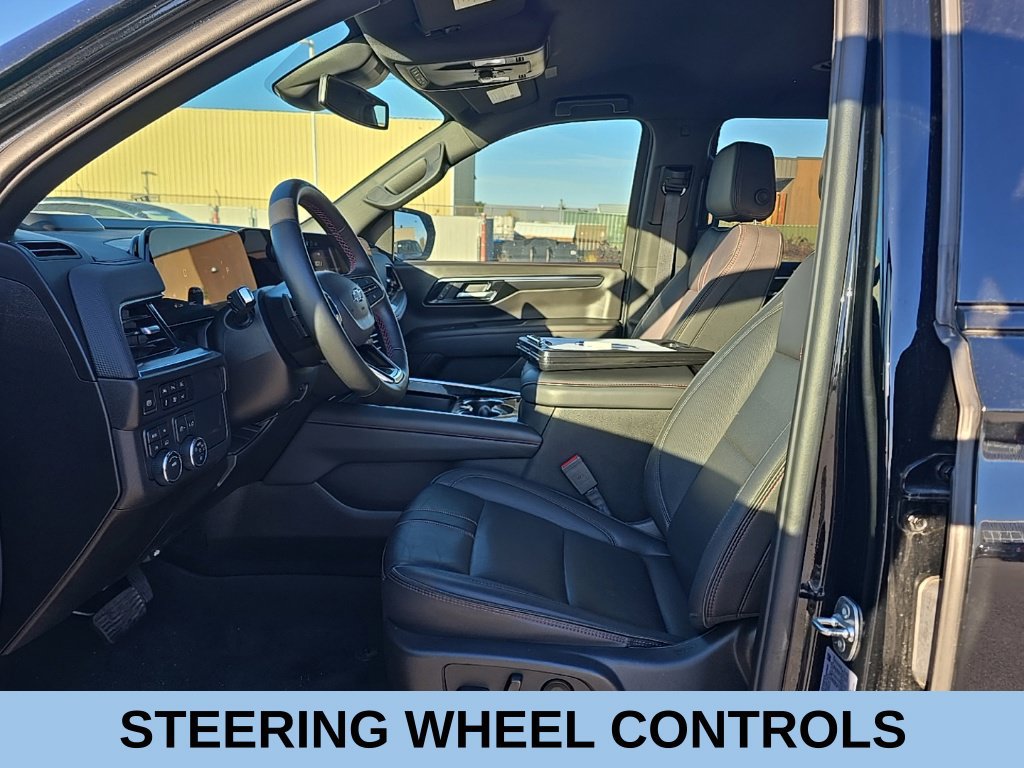 Used 2025 Chevrolet Tahoe RST w/ Comfort Package AWD/4WD image 14