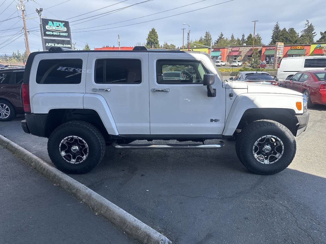 Used 2008 HUMMER H3 AWD/4WD image 8