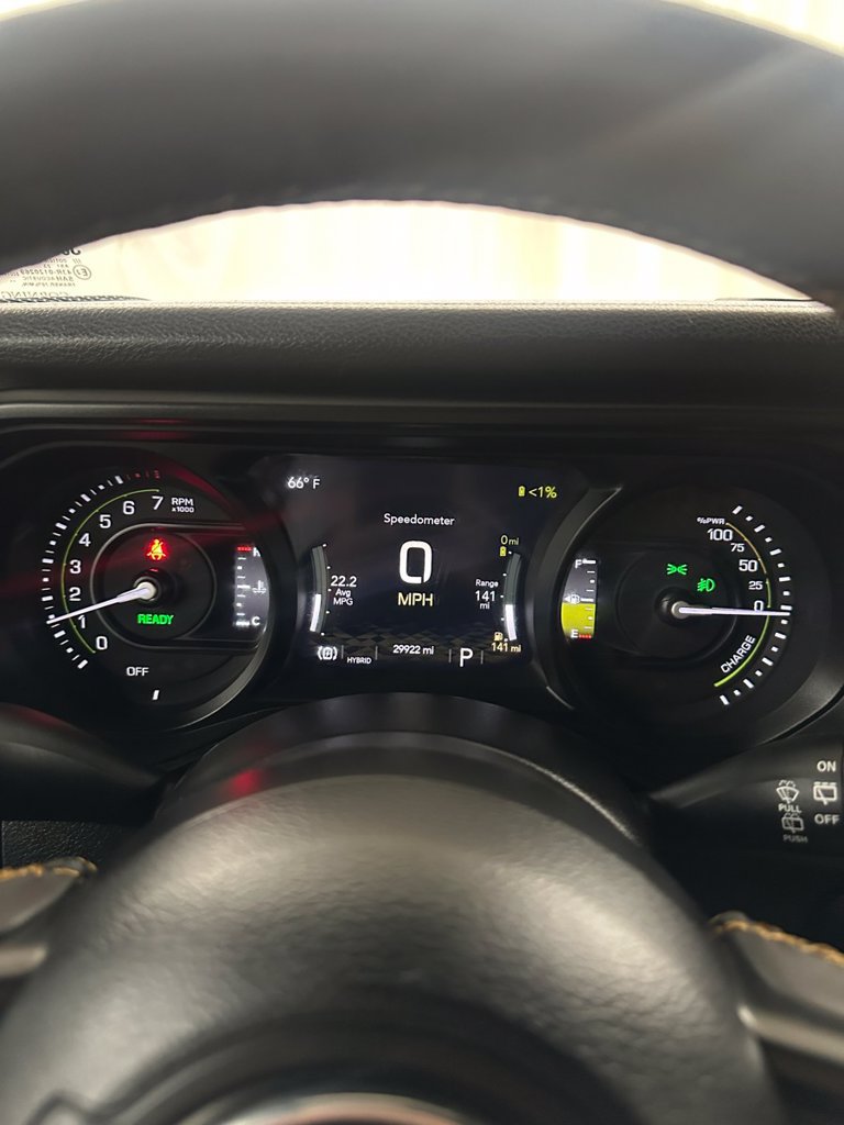 Used 2024 Jeep Wrangler Unlimited w/ Convenience Group AWD/4WD image 18