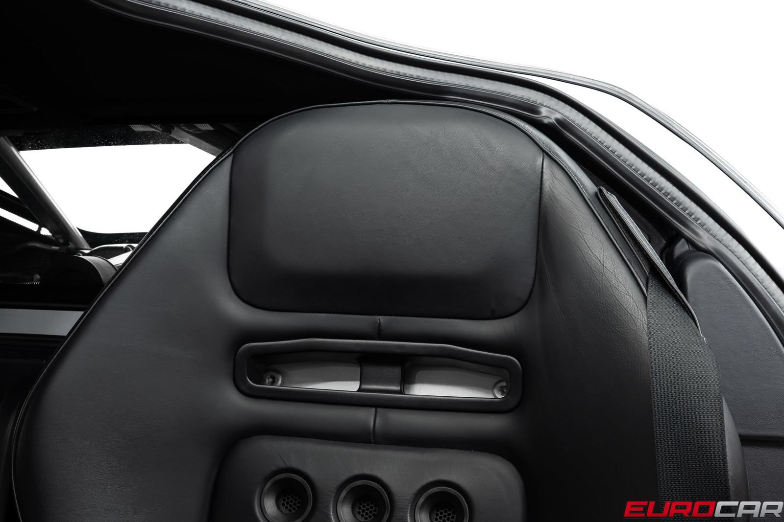 Used 2006 Ford GT RWD image 47