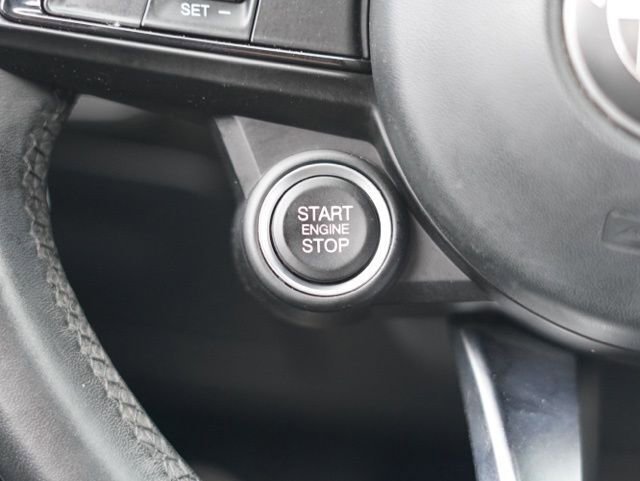 Used 2023 Alfa Romeo Giulia Sprint image 23