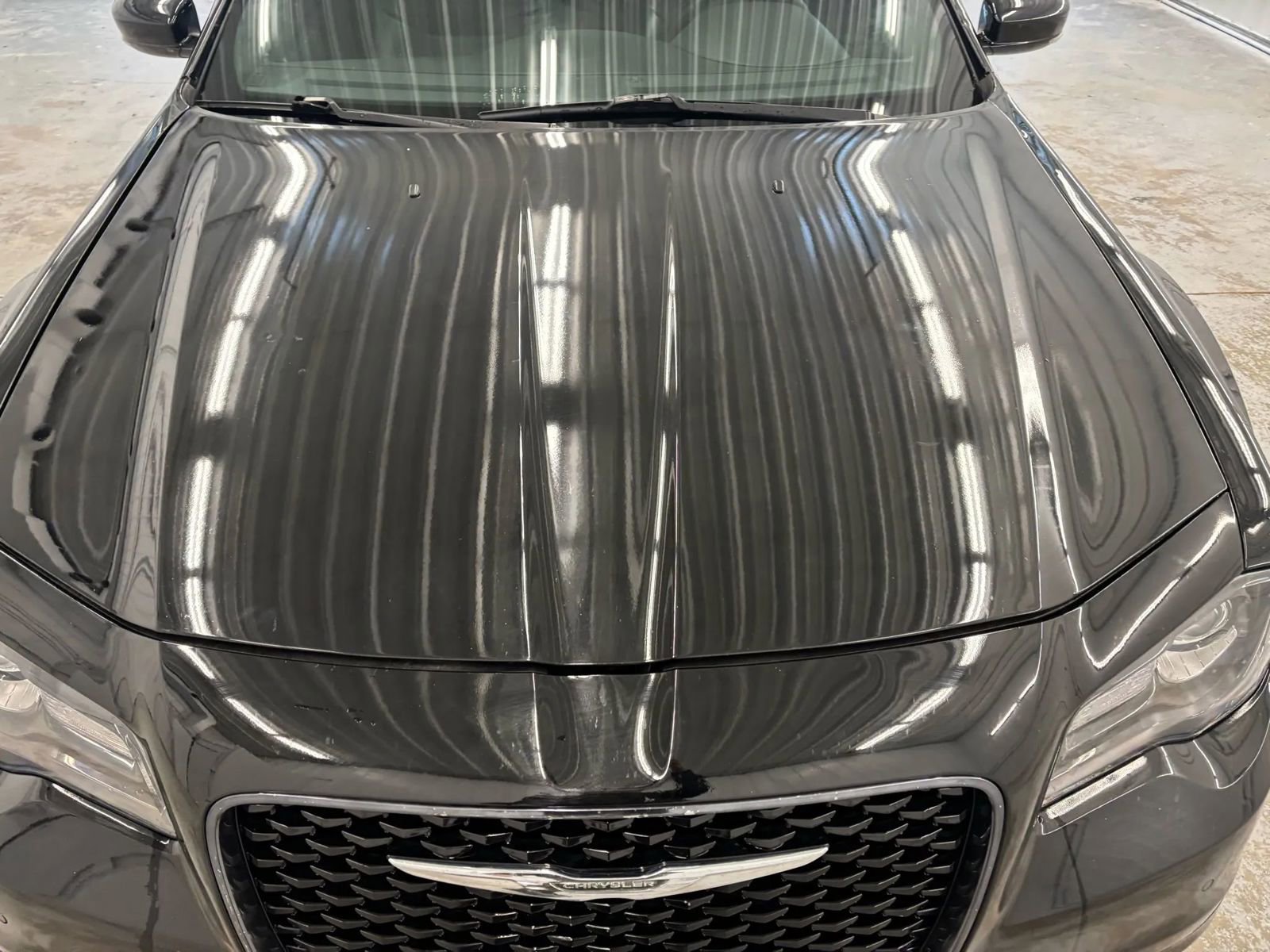 Used 2018 Chrysler 300 S w/ 300S Premium Group 2 image 17