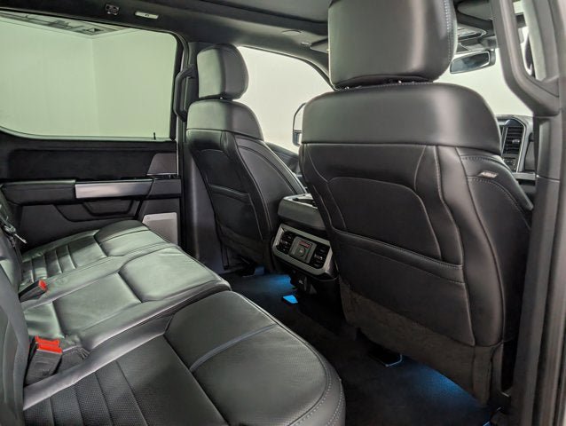 Used 2025 Ford F350 Platinum image 18